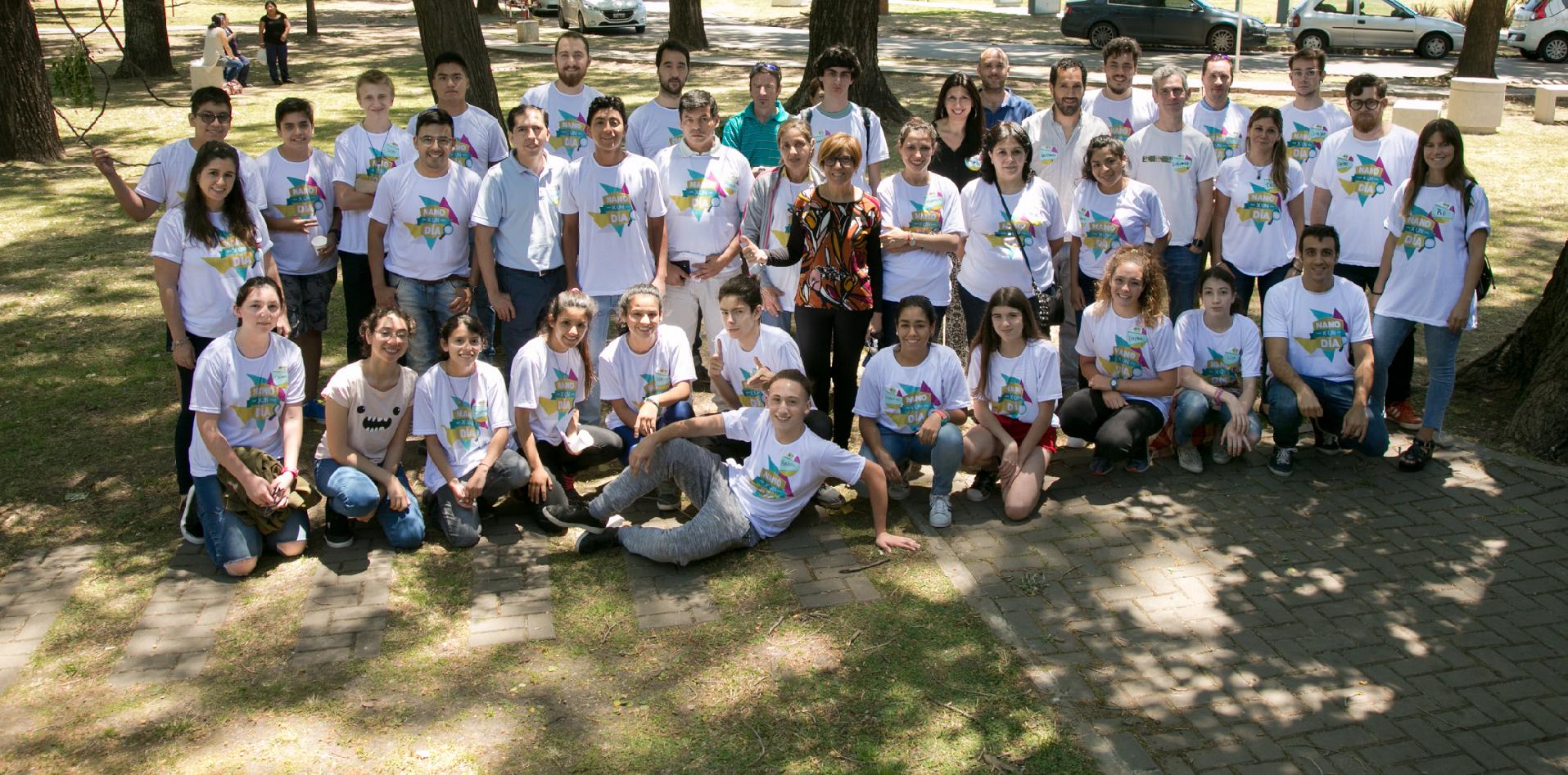 Los ganadores del concurso visitaron el INTI.