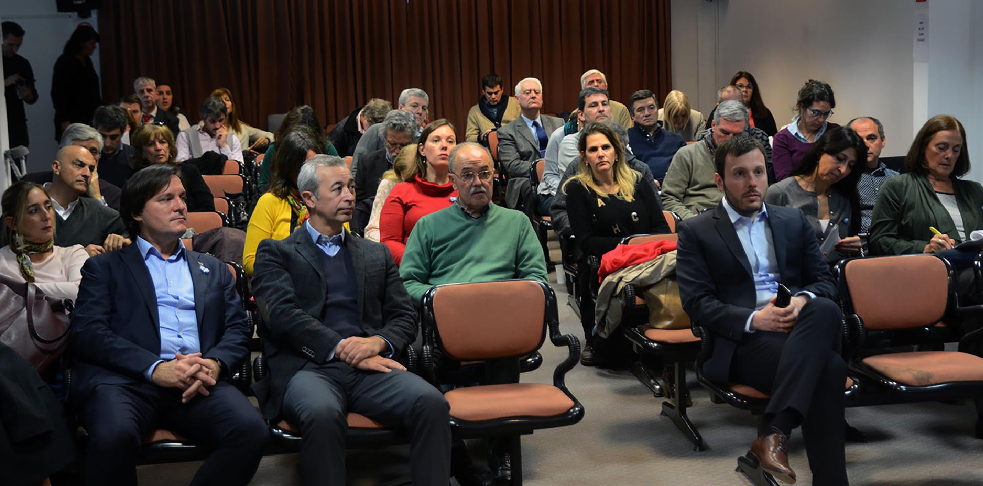 Directores de centros del Instituto en el encuentro