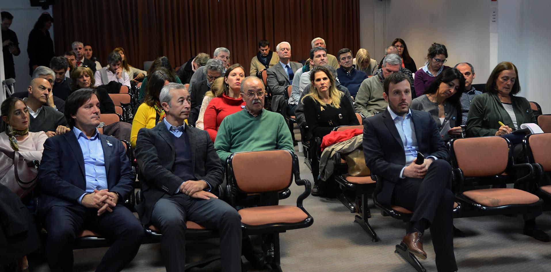 Directores de centros del Instituto en el encuentro