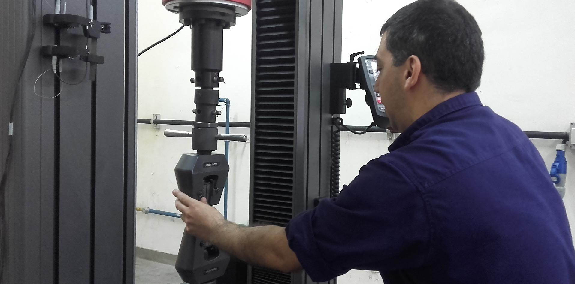 aeronáutica INTI materiales compuestos tecnología ensayos plaquimet matriz Córdoba