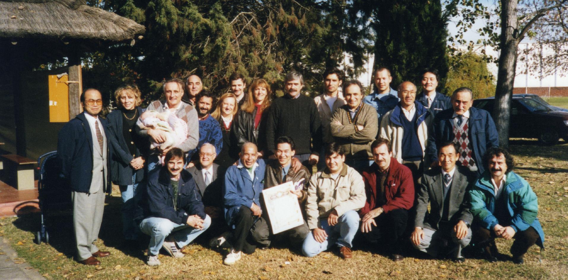 Equipo de Energía junto a expertos de JICA