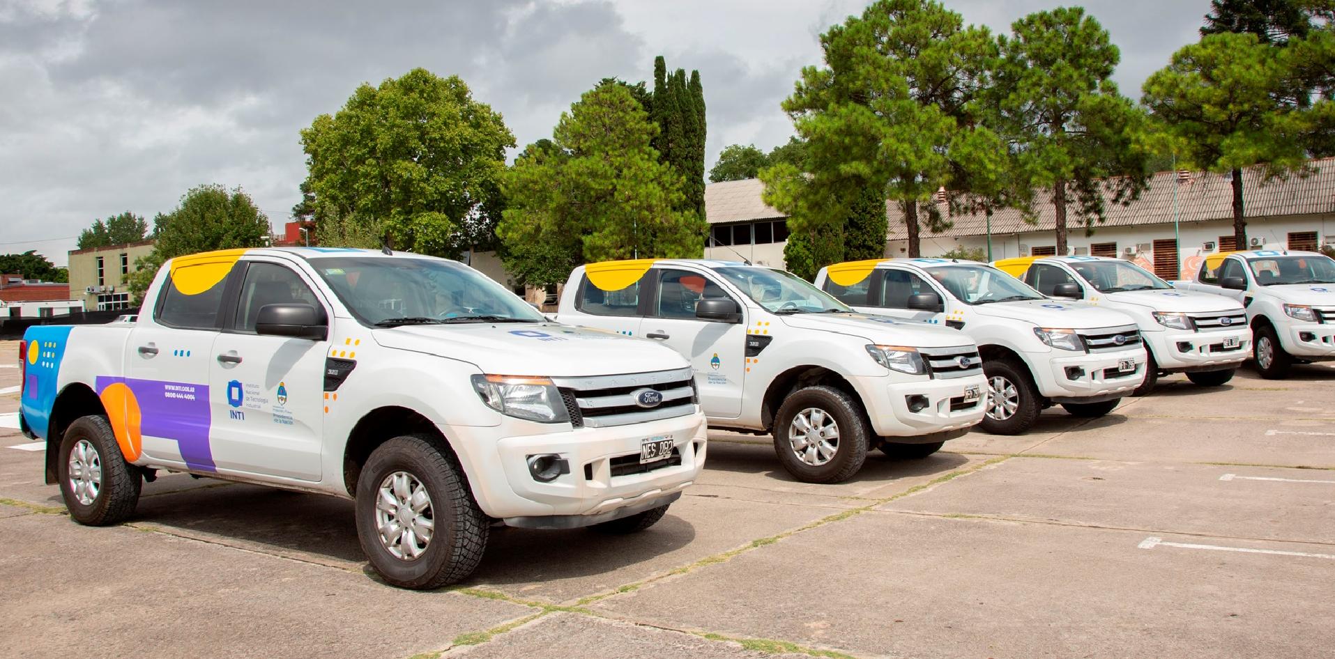Sedes Regionales, Inetrior, Equipamiento