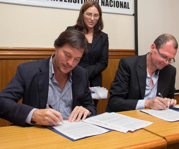 INTI, ARUNA, Universidades, radio