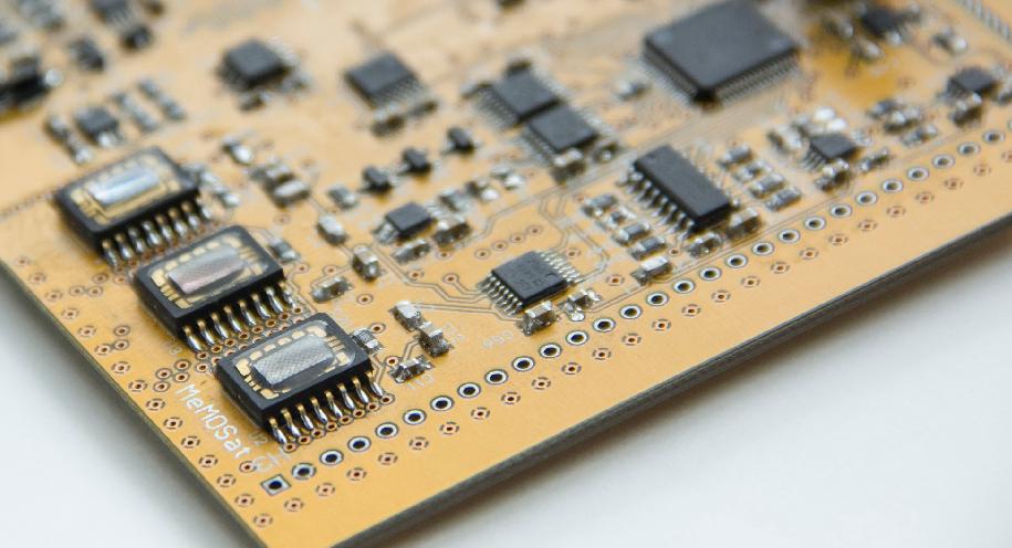 Tecnología INTI en los satélites Fresco y Batata