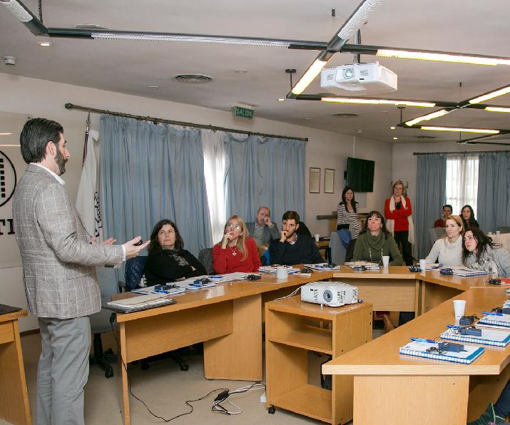 Reunión con  personal técnicos de los centros de INTI