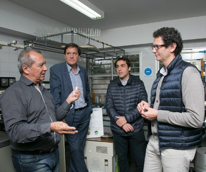 INTI Mariano Mayer Ministerio de Producción visita oficial comisión