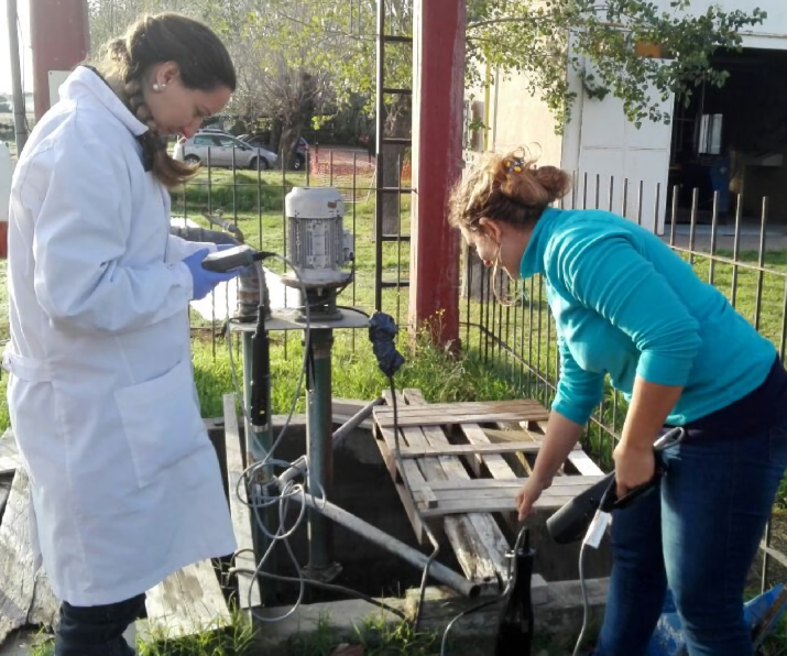 Aguas residuales, efluentes industriales en planta láctea